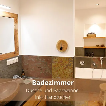 Chalet Waldhaeusl Luxurioese Ferienwohnungen Mit Sauna & Whirlpool, Kamin, Balkon Oder Terrasse Mit Bergblick Heiligenblut Exterior photo