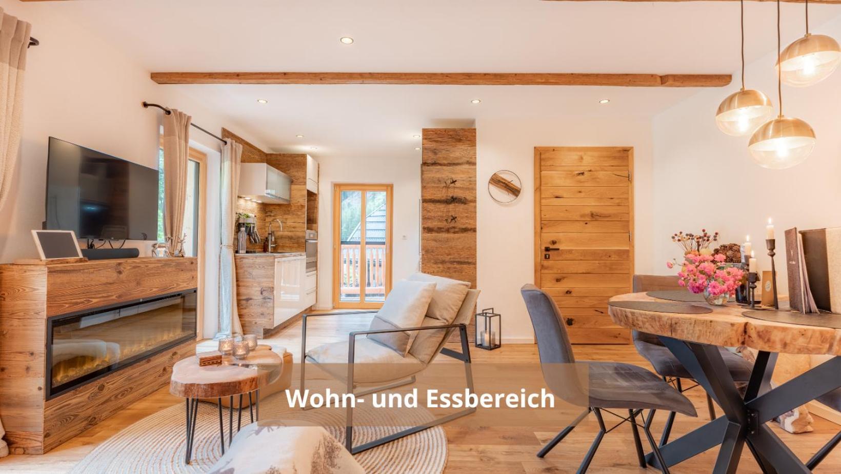 Appartement Waldhaeusl Luxurioese Mit Sauna & Whirlpool, Kamin, Balkon Oder Terrasse Mit Bergblick Heiligenblut