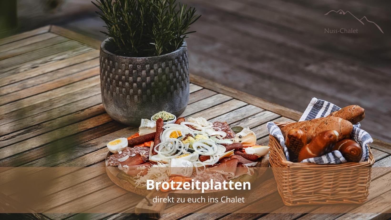 Appartement Waldhaeusl Luxurioese Mit Sauna & Whirlpool, Kamin, Balkon Oder Terrasse Mit Bergblick